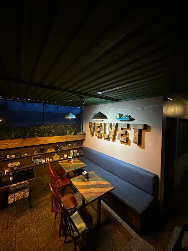 Velvet Hostal La Novena サンタ・アナ エクステリア 写真