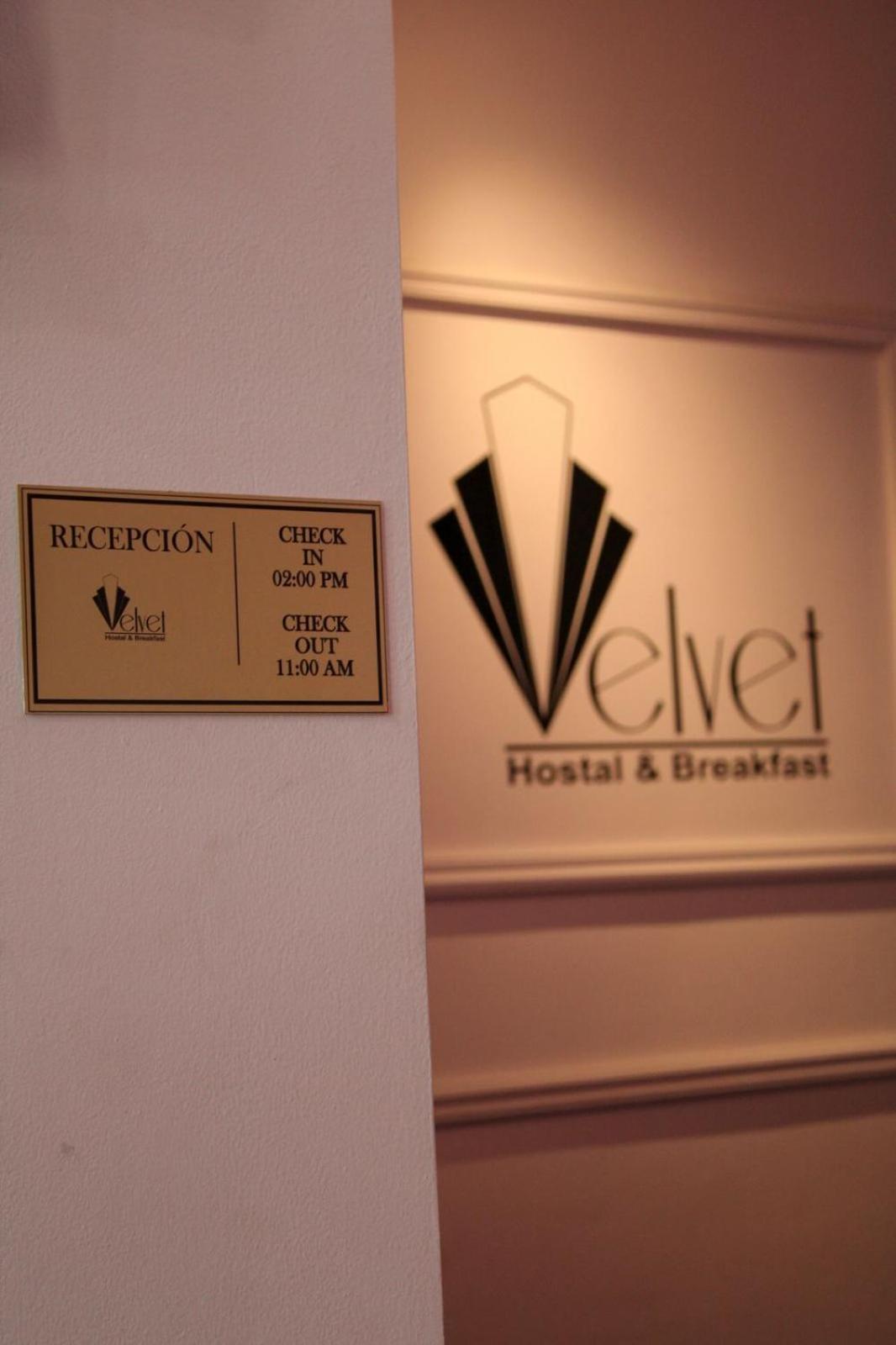 Velvet Hostal La Novena サンタ・アナ エクステリア 写真